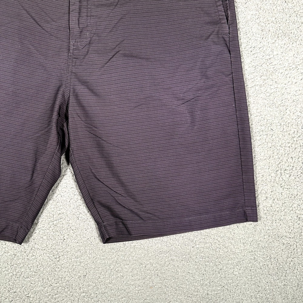 Travis Mathew Shorts Mens 40 Gray 10" Hybrid Golf Casual Preppy Performance Logo - Picture 4 of 10